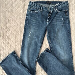 Silver Jeans Women's Straight Leg in Classic Blue